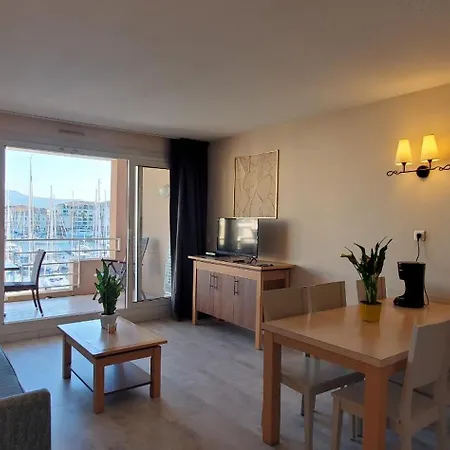 Cap Hermes, Incroyable Vue Sur Le Port, *
