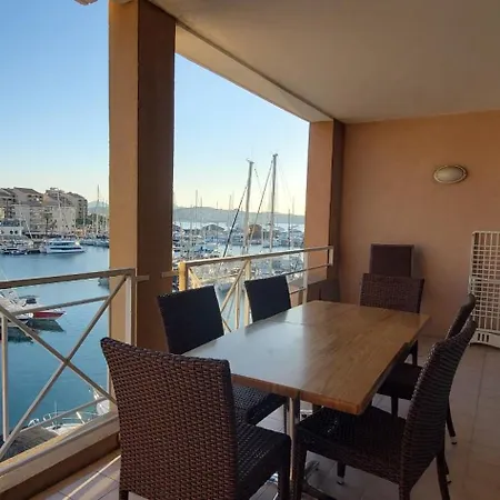 아파트 Cap Hermes, Incroyable Vue Sur Le Port,
